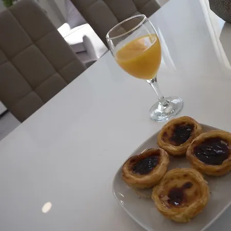 Rent4rest Sao Bento Charming * Lissabon